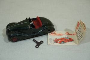 lot 73 image: Vintage Schuco Akustico 2002 Tin Windup Toy Car with Key