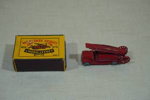 lot 78 image: Vintage Lesney Matchbox No 9A Dennis Fire Escape Truck with Original Box