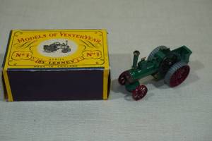 lot 80 image: Vintage Lesney Models of YesterYear No 7 Traction Engine with Original Box