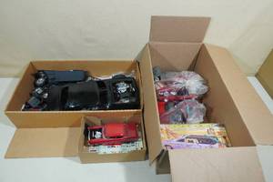 lot 89 image: Assorted Model Car Kits - Assembled