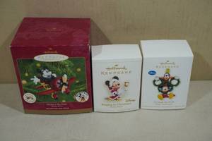 lot 229 image: 3 Vintage Hallmark Keepsake Christmas Ornaments -Disney Mickey Mouse and Goofy