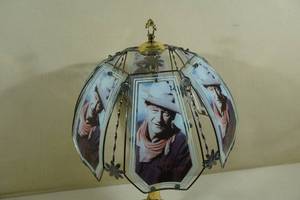 lot 99B image: John Wayne 6 Panel Glass Collector Lamp
