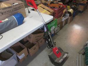 (F-3) Toro Electric Power Shovel - Works