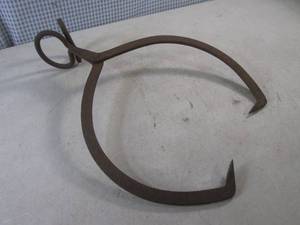 (F-1) Vintage Ice Tongs