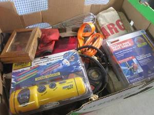 (RM5) Box of Misc