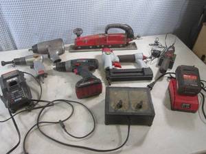 (RM5) Assorted Air Tools and Others See Photos