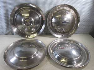 (RM1) 4 Vintage Hub Caps