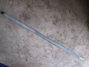 (UD1) Bundle of 12 Threaded Rod 38 x 4 ft