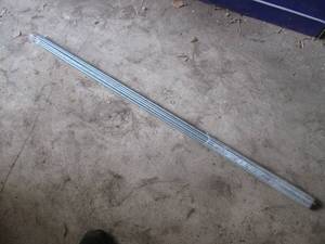 (UD1) Bundle of 13 Threaded Rod 38 x 4 ft