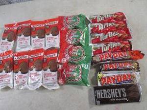 (B-3) Assorted Candy Bars Past Date