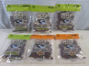 (B-1) 6 Bags Wild River Beef Jerky 4 Green Chile 2 Mild 3.5oz Past Date