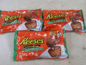 (B-2) 3 Bags of Reeses Miniature Peanut Butter Cups 9.9oz Past Date
