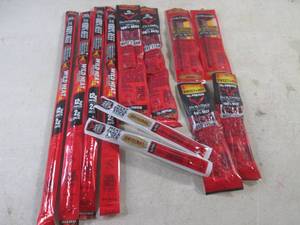 (EC2) 12 Assorted Jack Links Beef Snacks Out of Date