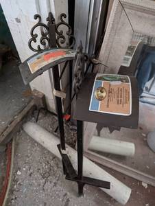 Corner lot including a mirror, hose hangers and long tracks, etc.