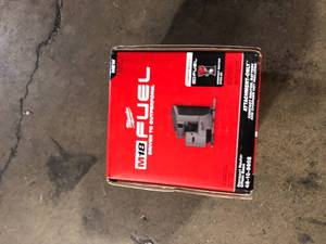 Compact Router Offset Base by Milwaukee Customer Returns See Pictures