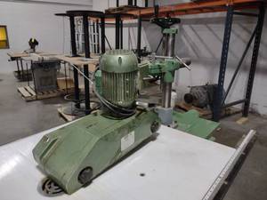 lot 6 image: Steff 48 Four-Wheel Stock Feeder, ...