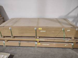 lot 72 image: (20) 34x4x10 Rift White Oak MDF...