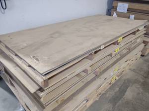 lot 83 image: (3) 116x4x8 Black FRP...