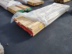 lot 139 image: Red Oak, Plane Sliced, 10 x 44, A...