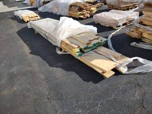 lot 165 image: Red Oak, 13 x 44, Approx. 273 bf...
