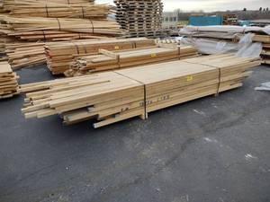 lot 210 image: Maple, 10-12 x 64 & 84, Approx....
