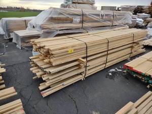 lot 192 image: White Oak, 12 x 44, Approx. 500 b...