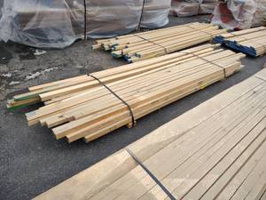 lot 203 image: Red Oak Drops, 10-12 x 84, Appro...