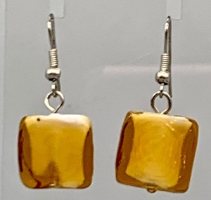lot 68 image: Stunning Amber Colored Drop Earrings