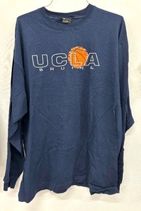 lot 120 image: 8 Attractive Shirts