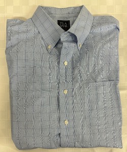 lot 165 image: 13 Stylish Mens Button Up Dress Shirts