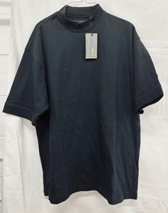 lot 173 image: Four Fantastic Mens T-shirts