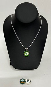 lot 196 image: Wisconsin Green Bay Packer Football Sterling Silver Snap Necklace