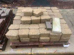 lot 42 image: Landscape Pavers