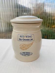 lot 70 image: Red Wing Commemorative JJ