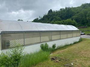 lot 25 image: Galvanized Steel Hoop and Gutter Building 48 x 52 x 12
