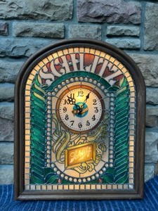lot 1 image: BrewerianaVintage 1977 Schlitz Beer 20-Inch Faux Stained Glass Lighted Wall Clock Bar ManCave DeCor...
