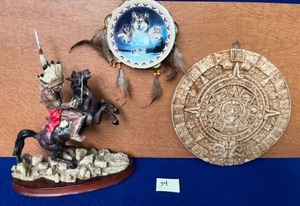 lot 41 image: Native American DeCor Amy & Addy Wildwest Collection Statue Figurine Warrior Horseback