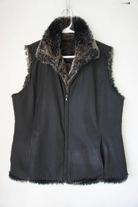 lot 47 image: Vintage Clothing Womens Large Kristen Blake Reversible Nylon Faux Fur Full Zipper Vest Jacket Black Gray