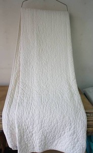 lot 51 image: Home Essentials Bed Linen White Quilted Smith & Johnson Dry Goods 100% Cotton Bedspread Duvet