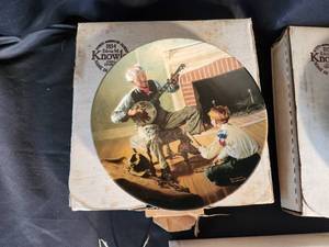 lot 174 image: Variety of Decorative Plates