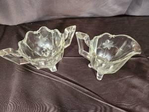 lot 206 image: Vintage Glass Creamer and Sugar