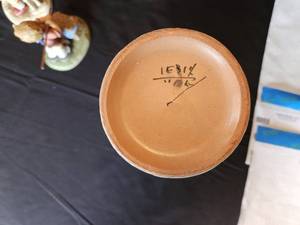 lot 215 image: Vase with Gold Flowers