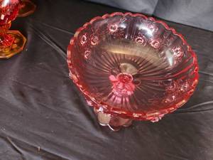 lot 232 image: Vintage Red Depression Glass Goblet