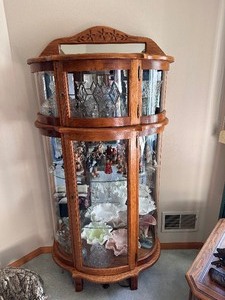 lot 21 image: Beautiful Wood Curved Curio Cabinet with Beveled Window and Mirror (Contents Not Included)