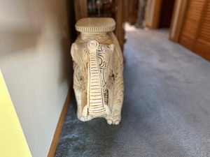 lot 25 image: Vintage Ceramic Elephant Plant Stand or Side Table