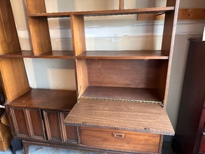 lot 153 image: Mid Century Modern Room DividerWall Unit with Built in Desk