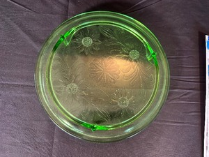 lot 183 image: Uranium Glass Glowing Depression Glass Footed Platter