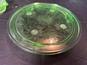 lot 184 image: Uranium Glass Glowing Depression Glass Footed Platter