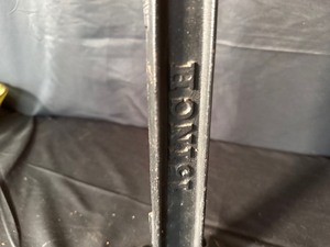 lot 268 image: Vintage Antique Shoe Cobbler Stand Anvil