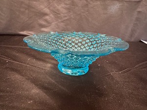 lot 271 image: Blue Hobnail Glass Dish